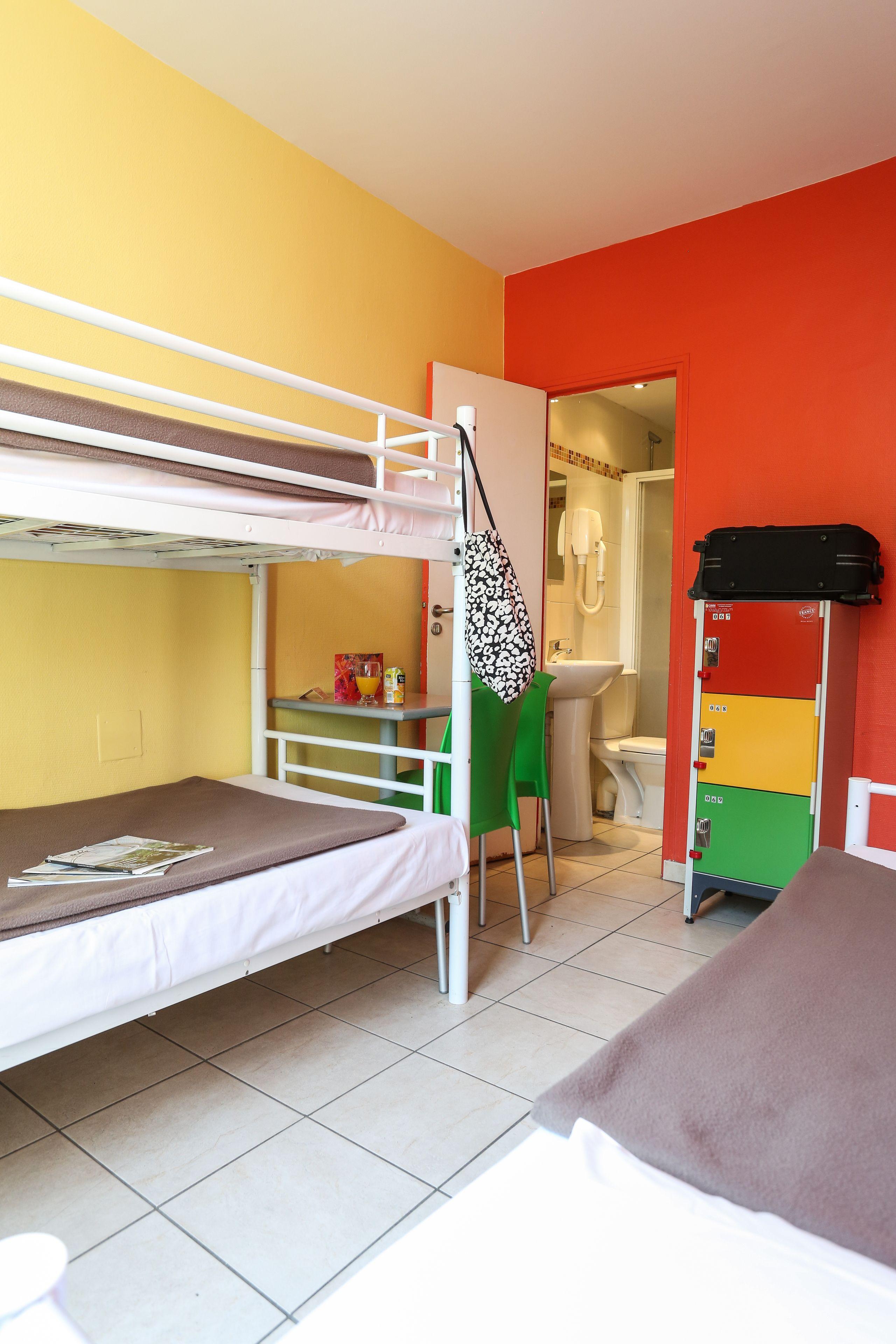 Le Montclair Montmartre By River *