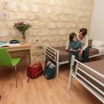 Le Montclair Montmartre By River Hostel Paris