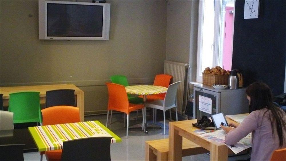 Le Montclair Montmartre By River Ostello *